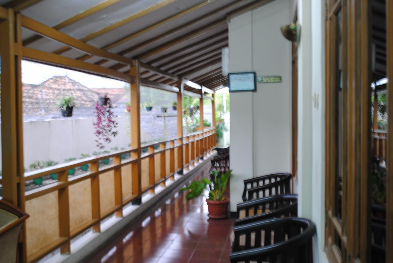 Hotel Wisata Baru Serang Luaran gambar