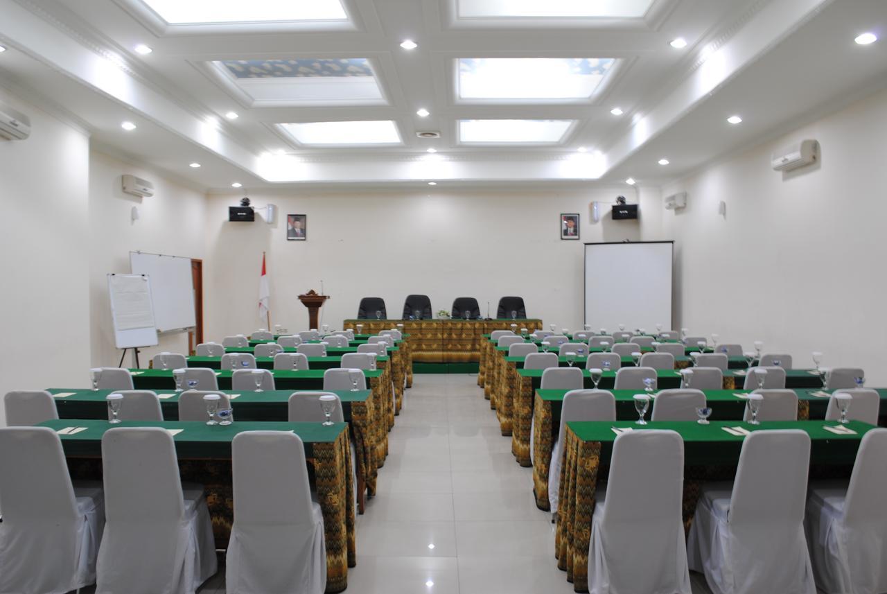 Hotel Wisata Baru Serang Luaran gambar