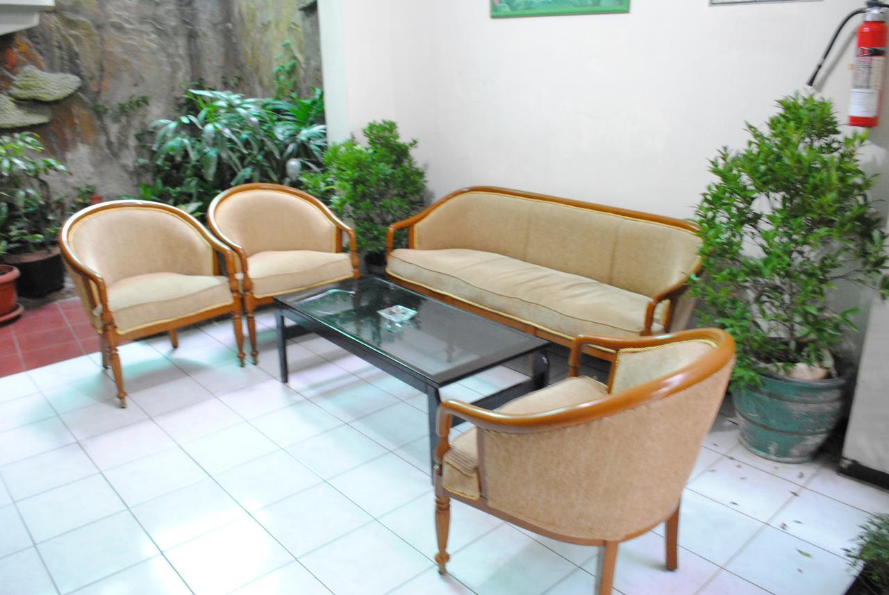 Hotel Wisata Baru Serang Luaran gambar